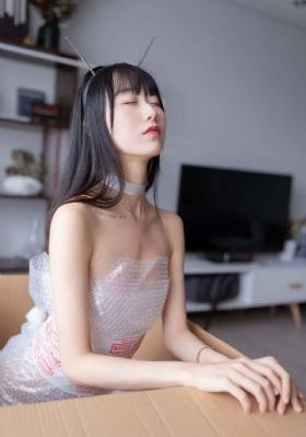 年轻的少妇电影